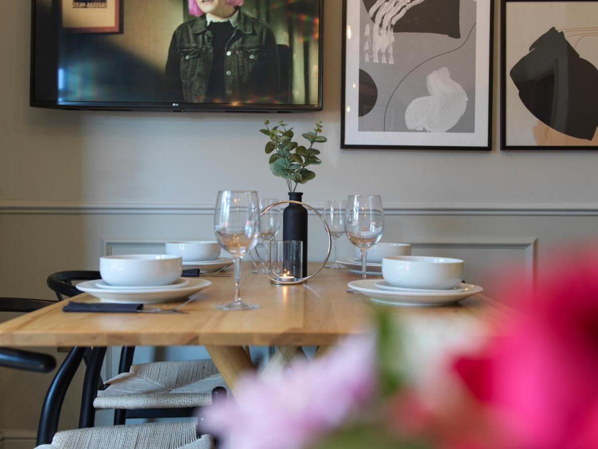 リザム・セント・アンズ Hy Lytham St Anne'Sアパートホテル エクステリア 写真 The dining room at The Old Post Office