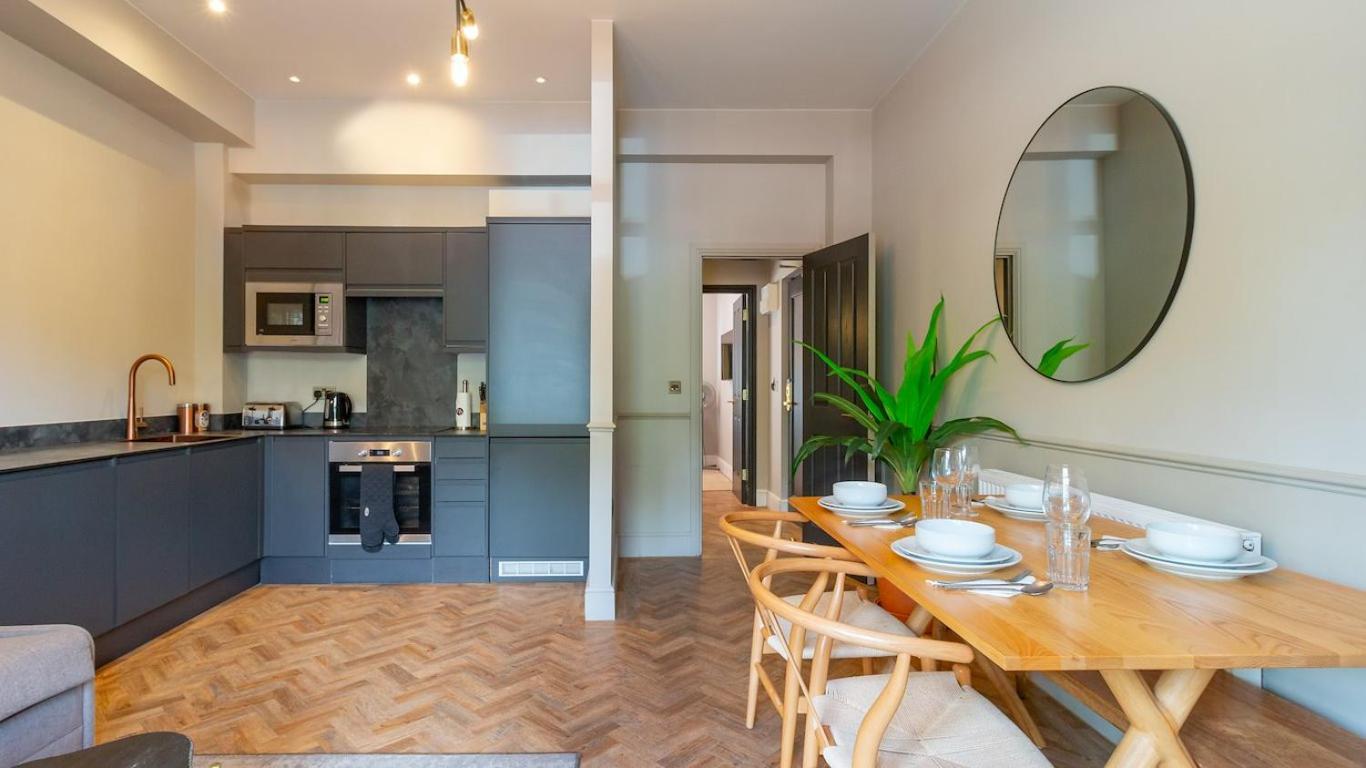 リザム・セント・アンズ Hy Lytham St Anne'Sアパートホテル エクステリア 写真 A typical apartment at The Collective Old Oak