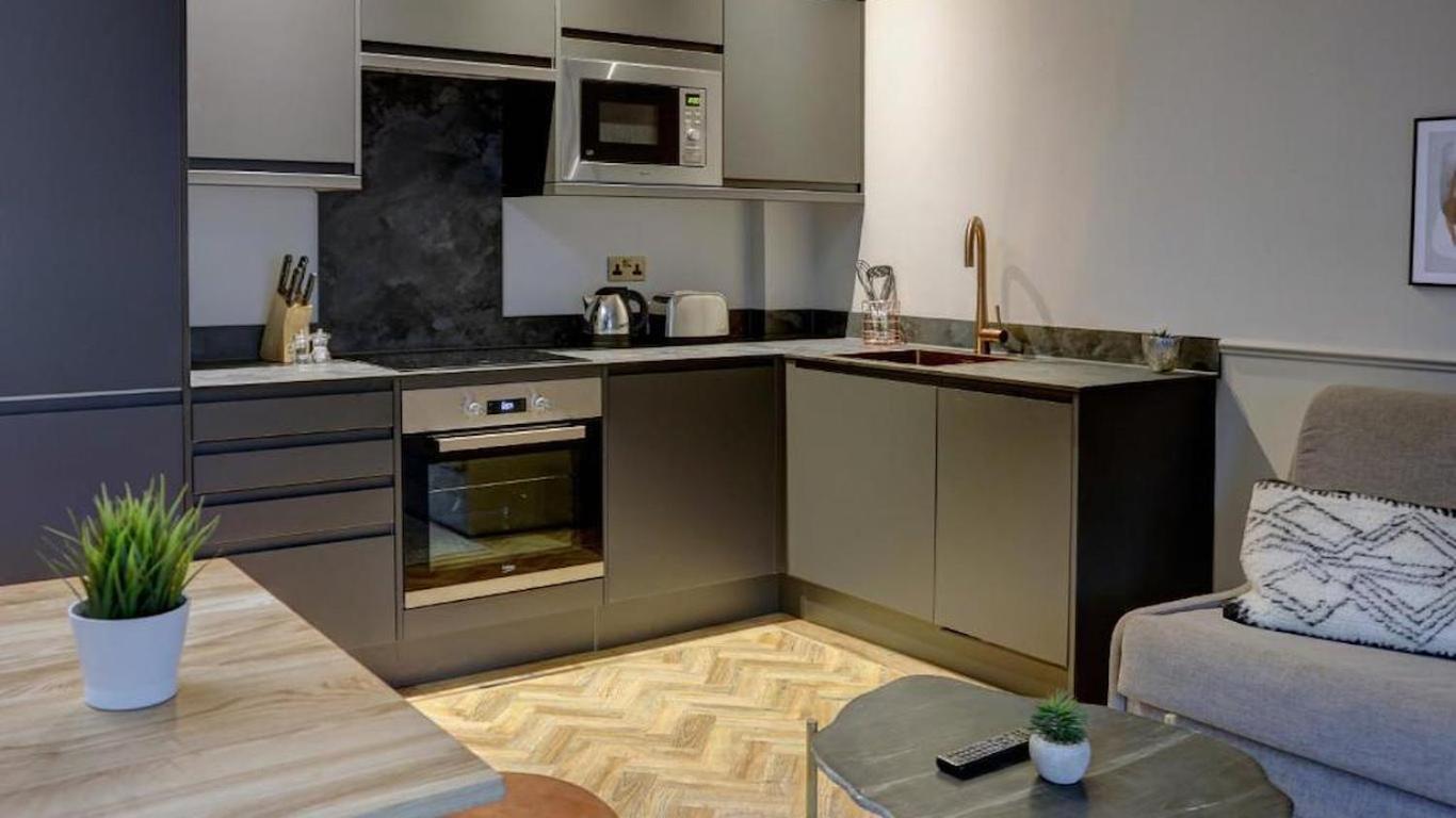 リザム・セント・アンズ Hy Lytham St Anne'Sアパートホテル エクステリア 写真 A kitchen in a serviced apartment